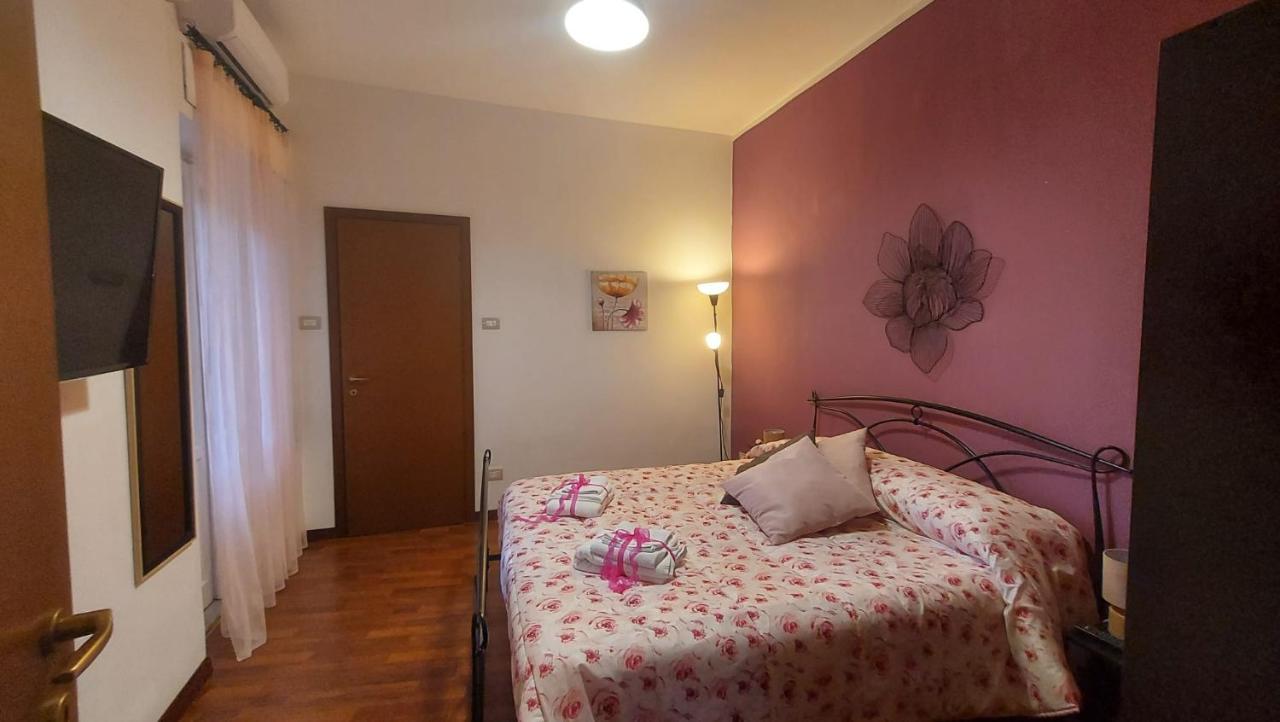 Saint Peter Vatican City Large Apartment Barbara Casa Vacanza Рим Экстерьер фото